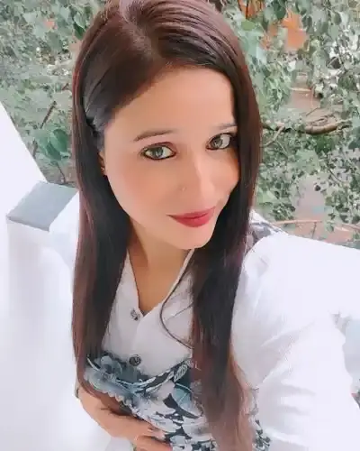 Call Girls in Chauri Chaura