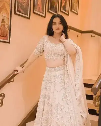 Escort Service In Chauri Chaura